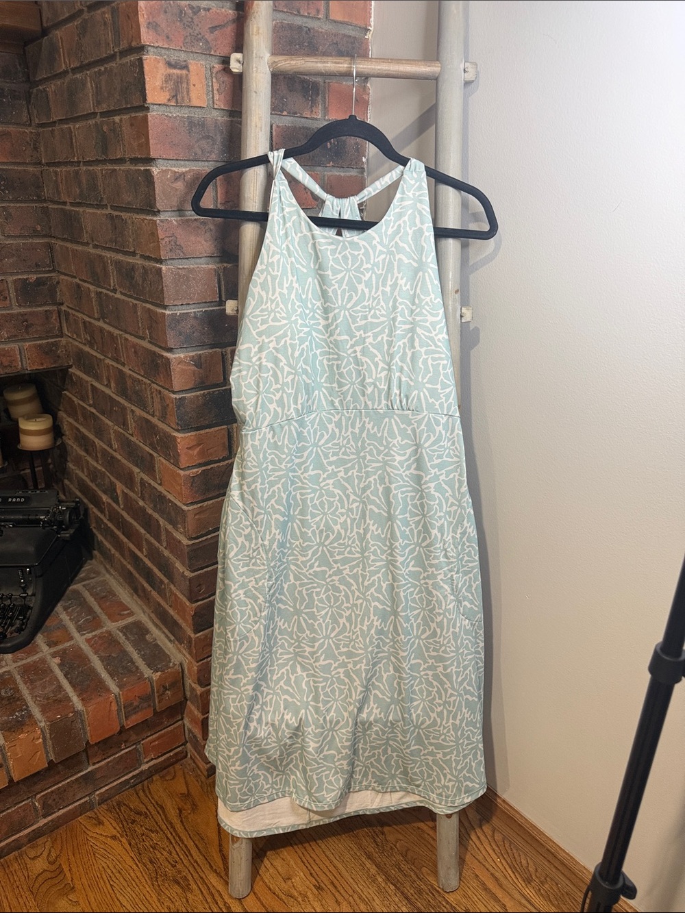 Prana Women’s XL Aqua Blue & White Printed Halter Dress
